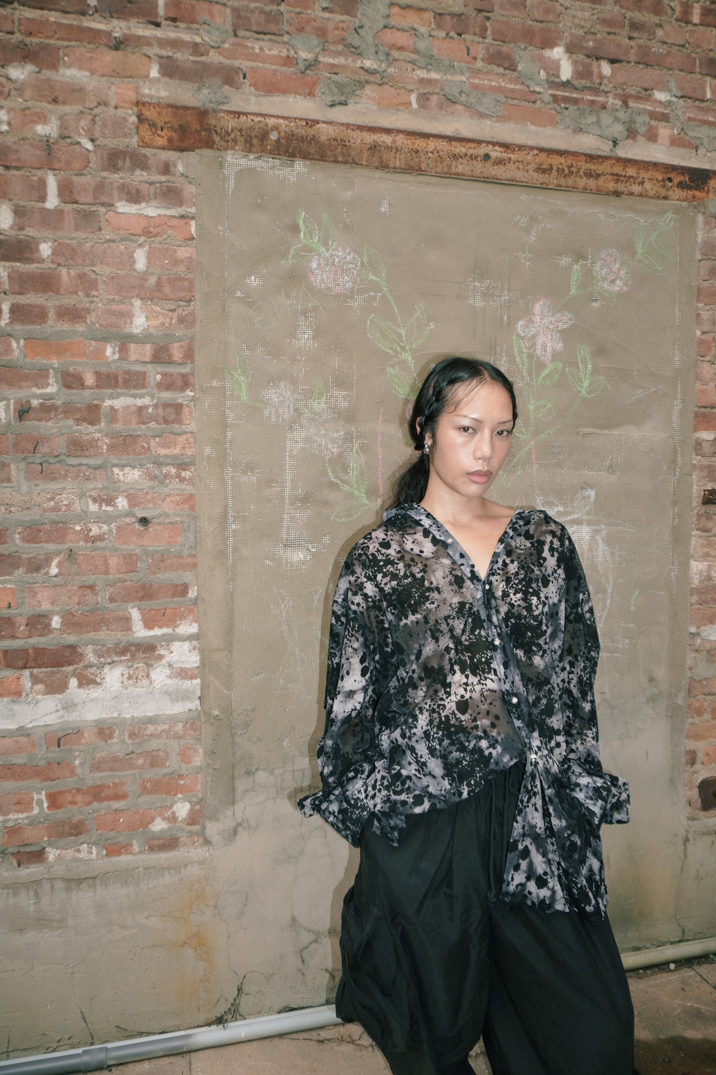 OPEN NECK MESH FLOCKING PRINT SHIRT