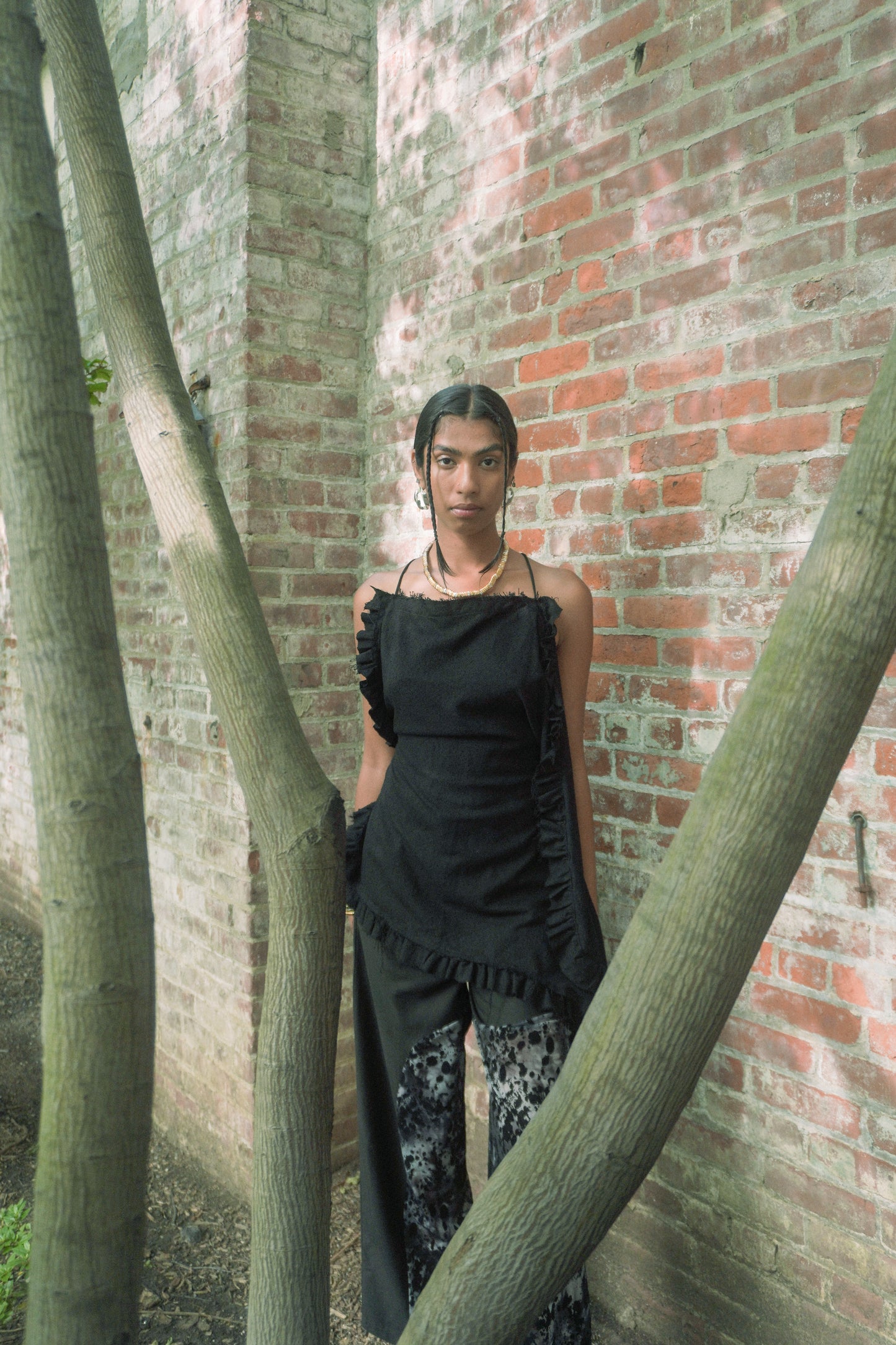 ASYMMETRICAL BOUCLE FLOWY RUFFLE TOP_ BLACK